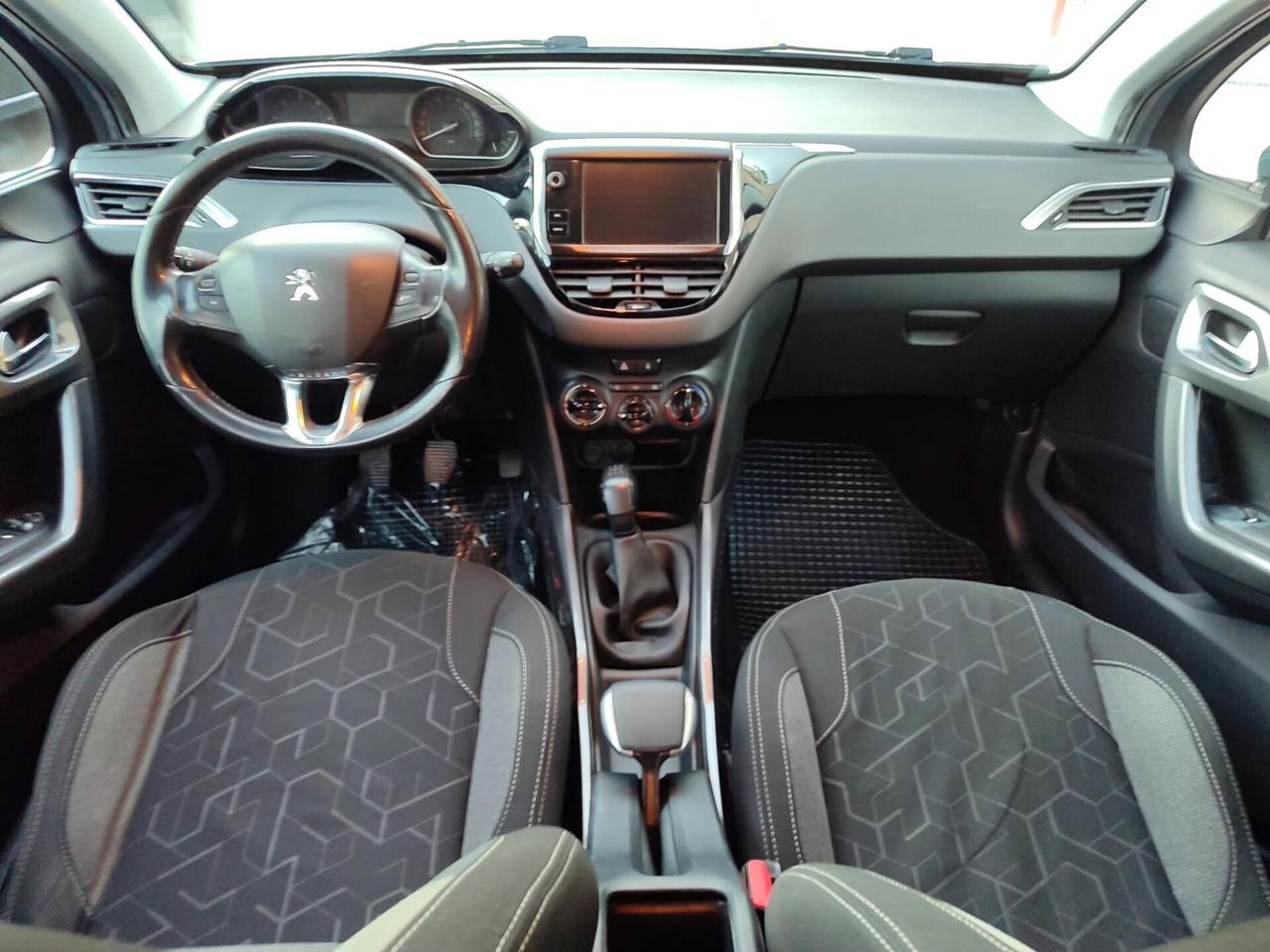 Peugeot 2008 1.6 BlueHDi 75 CV