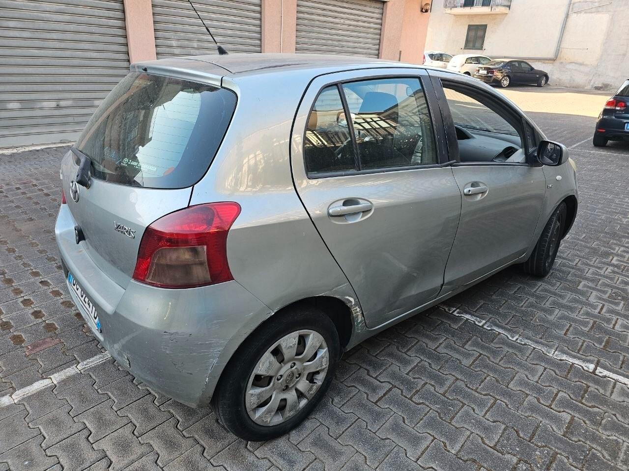 Toyota Yaris 1.4 D-4D 5 porte