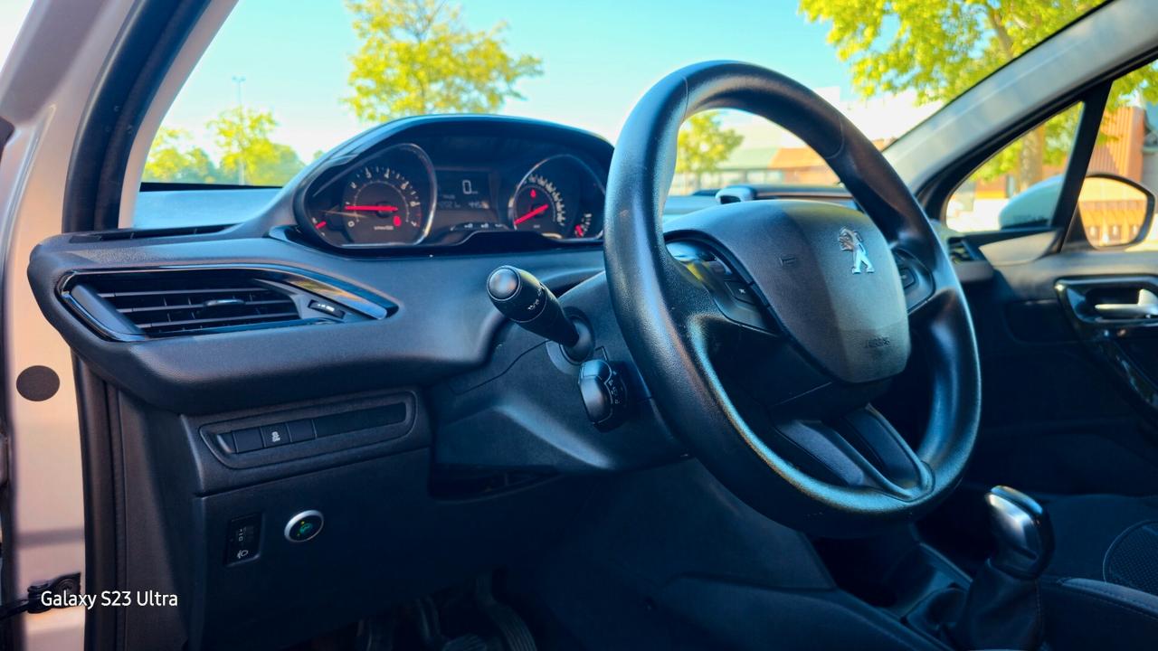 Peugeot 208 full optional Metano garantita 12 mesi