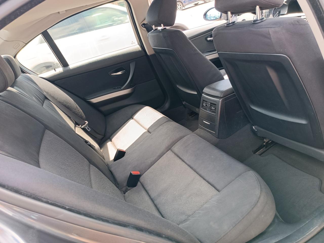Bmw 320 320d Attiva 163cv
