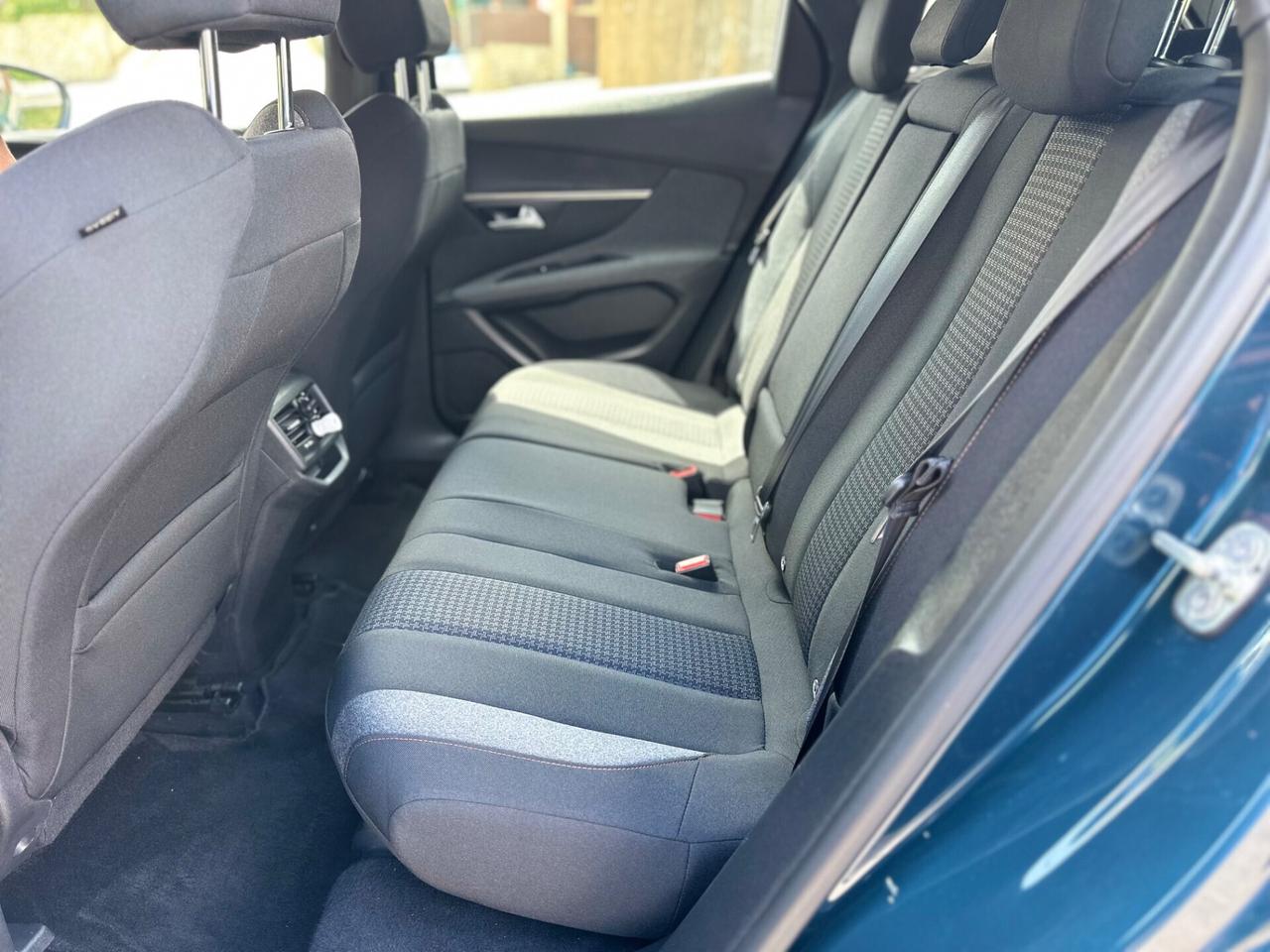 Peugeot 3008 BlueHDi 130cv EAT8 Active anno 01/2021