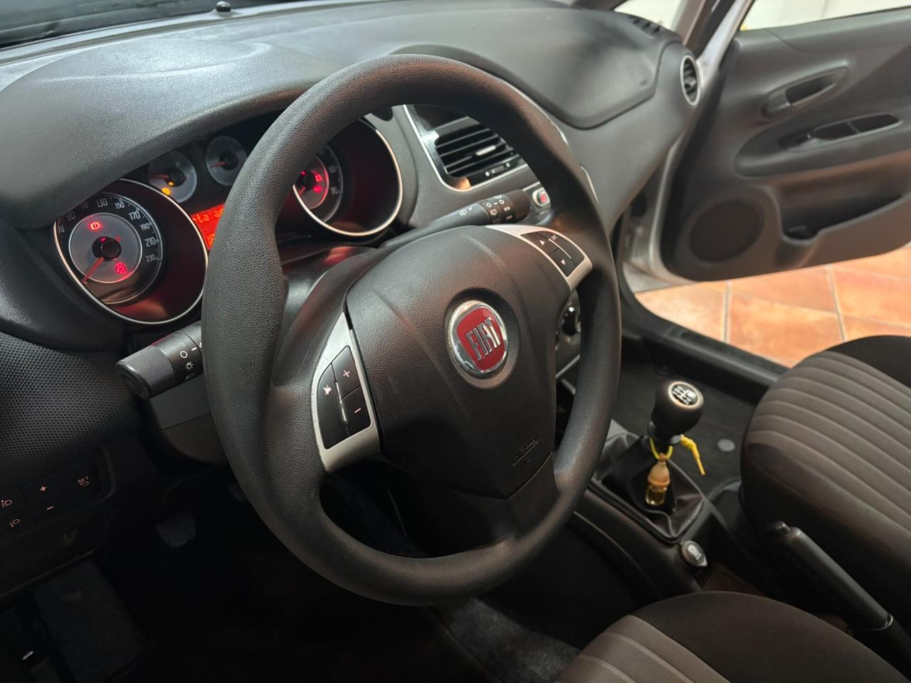 FIAT PUNTO 2018 1.2 BENZINA