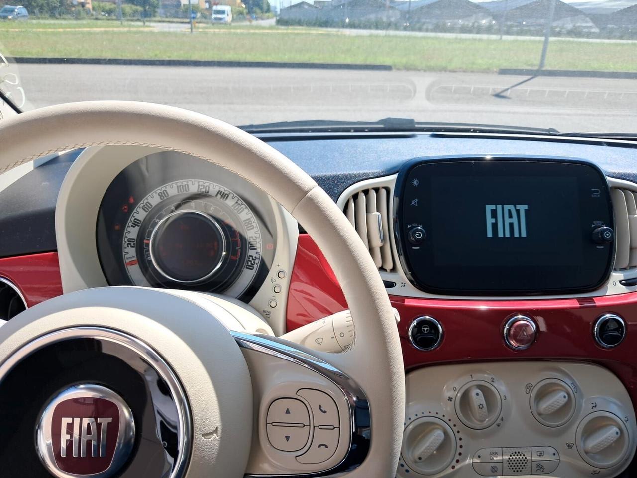 Fiat 500 1.0 Hybrid Red