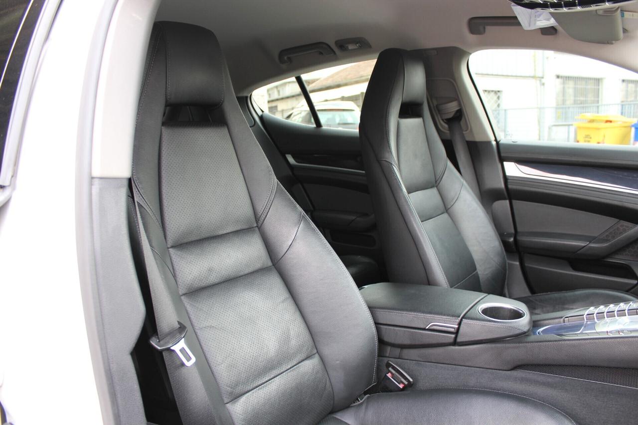 Porsche Panamera 3.6 4