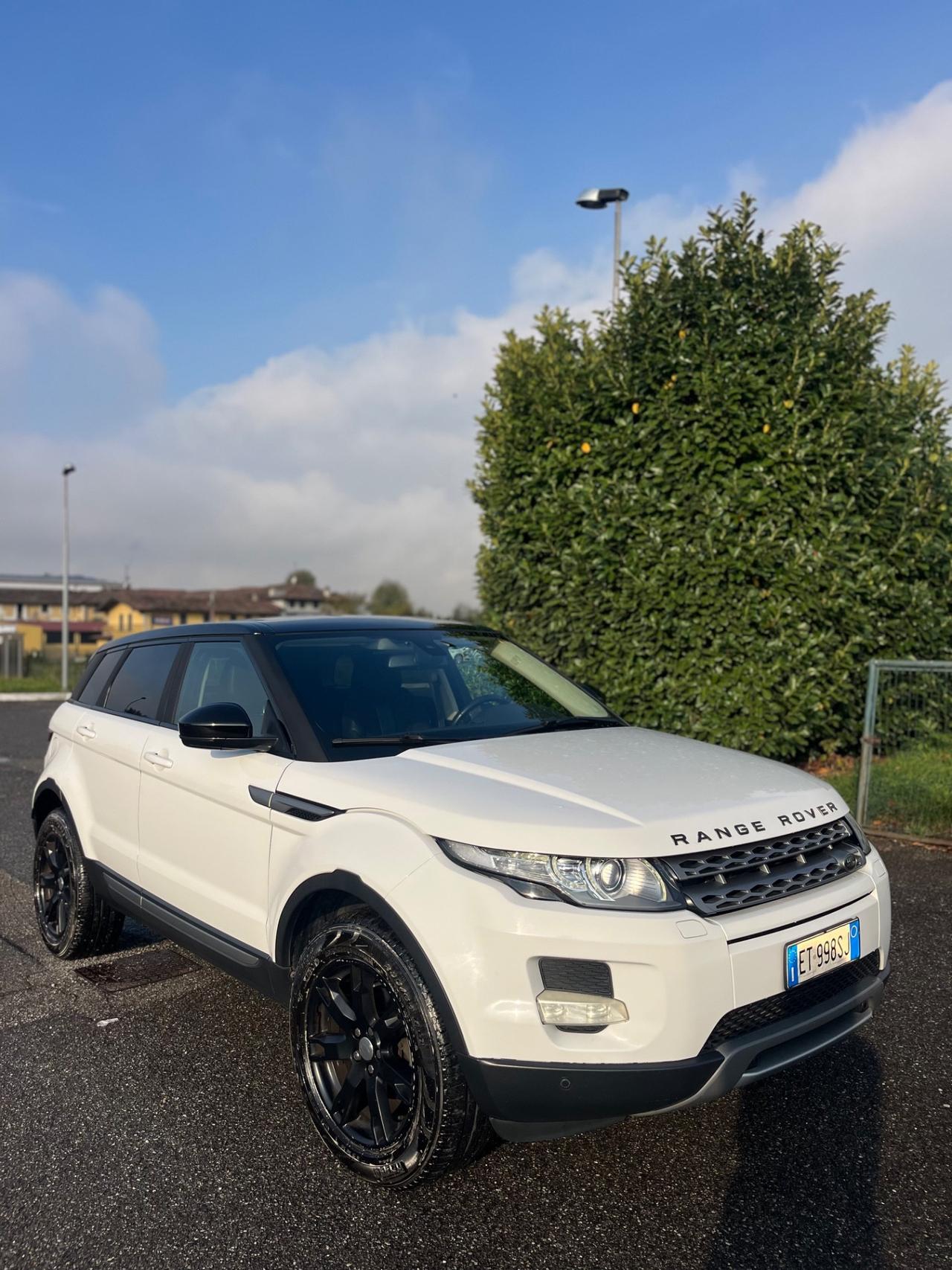 Land Rover Range Evoque 2.2 TD4 5p. Pure Tech Pack Launch Edition