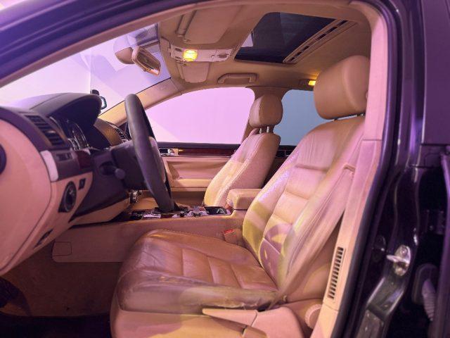 VOLKSWAGEN Touareg 2.5 R5 TDI