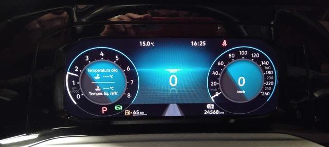 VOLKSWAGEN Golf 1.0 eTSI EVO DSG Life 17" MHEV