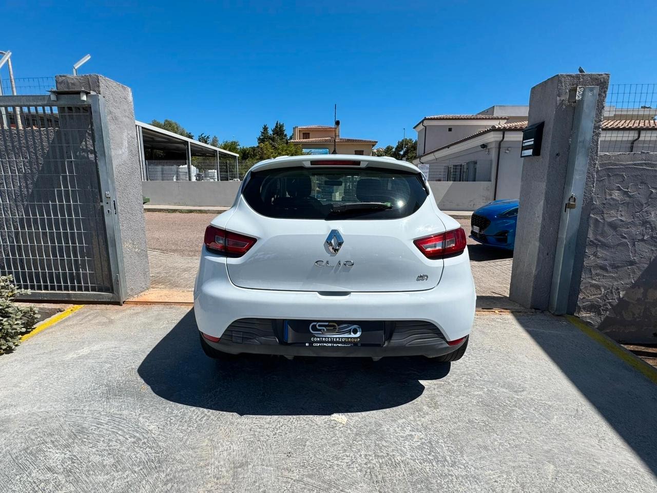 RENAULT CLIO PRONTA CONSEGNA - FINANZIABILE