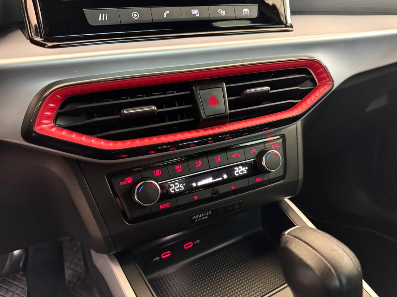 SEAT ARONA 1.0 Eco Tsi DSG FR - Led Navi 17