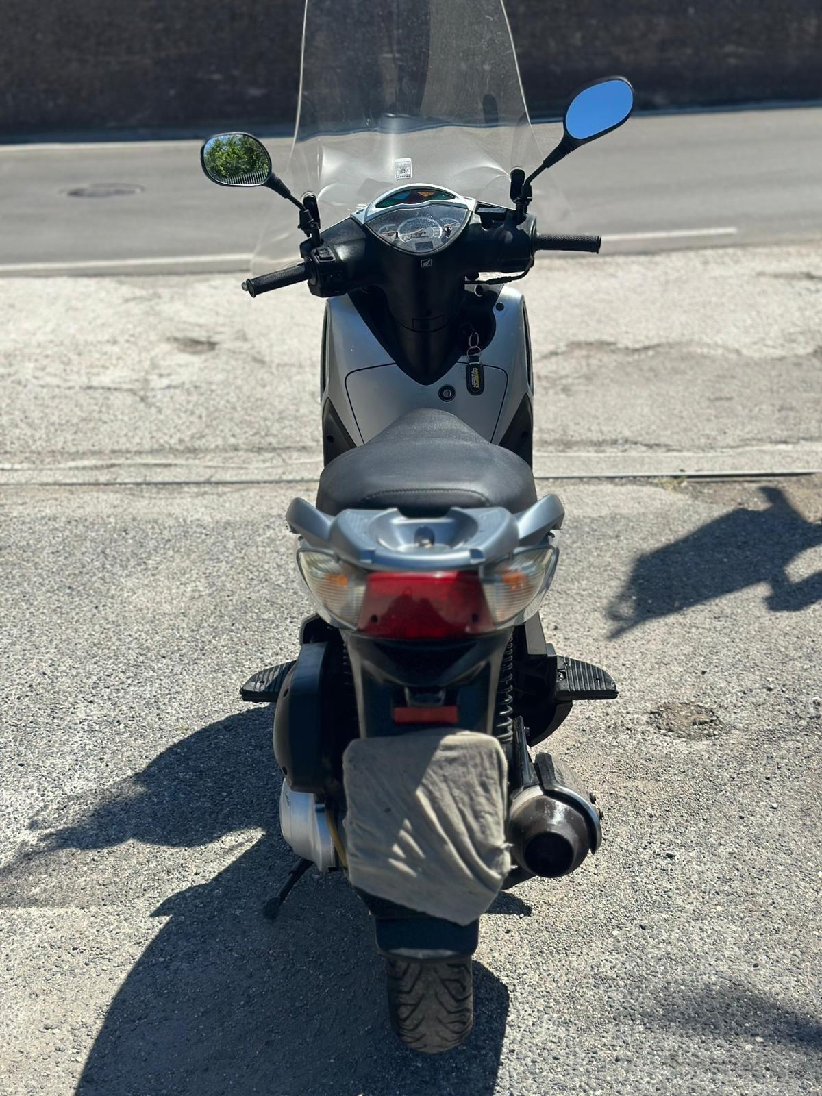 Honda SH 150 2007