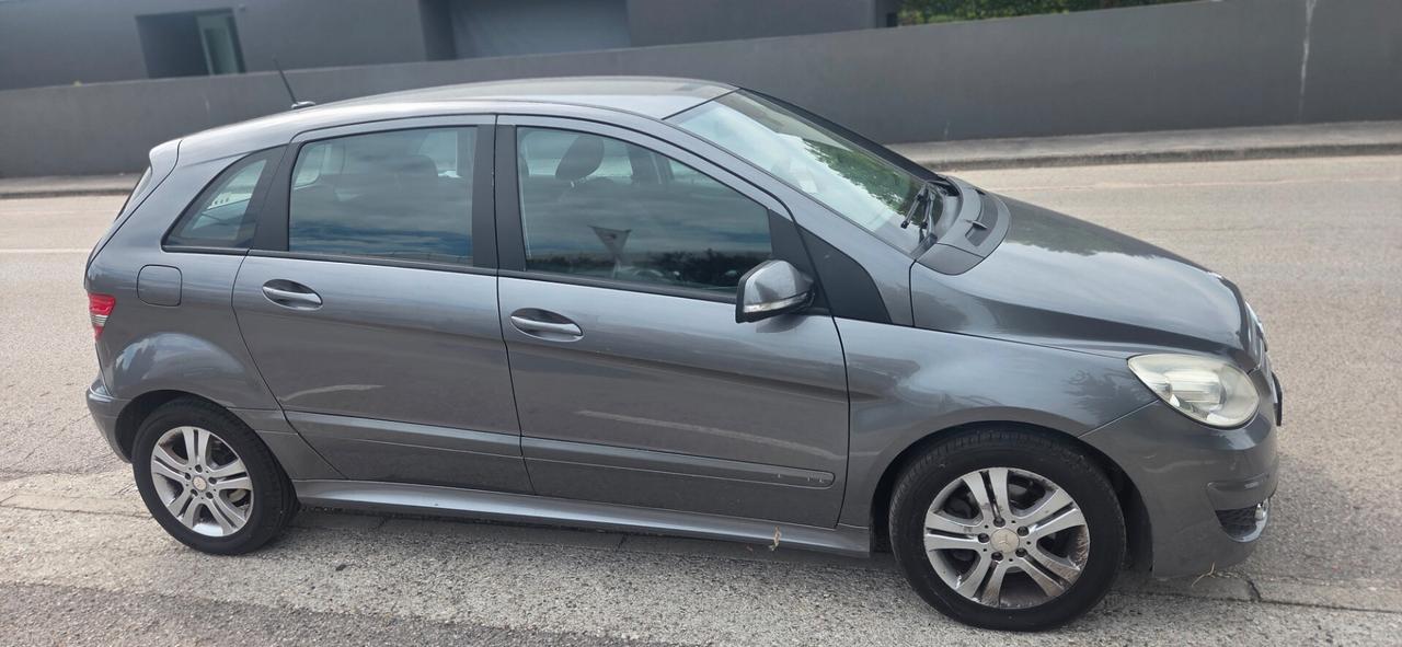 Mercedes-benz B 180 200 CDI Executive