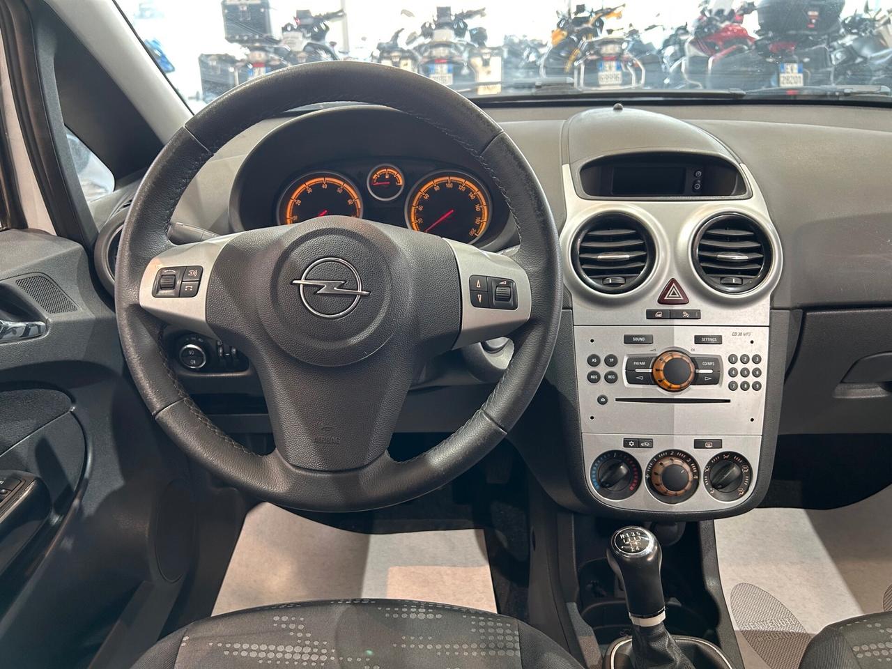 Opel Corsa 1.0 12V 3 porte One