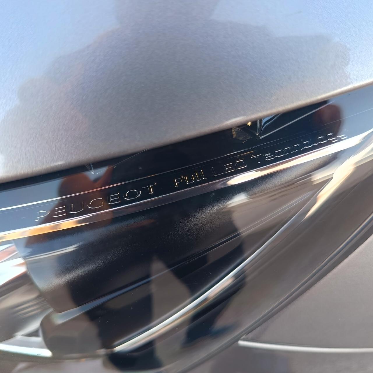 Peugeot 308 BlueHDi 120 S&S SW Allure