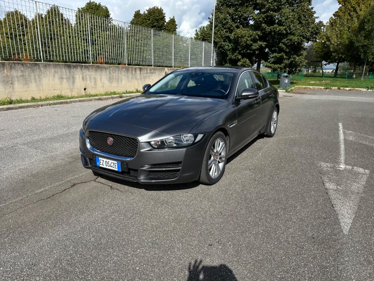 Jaguar XE 2.0 D Turbo Portfolio