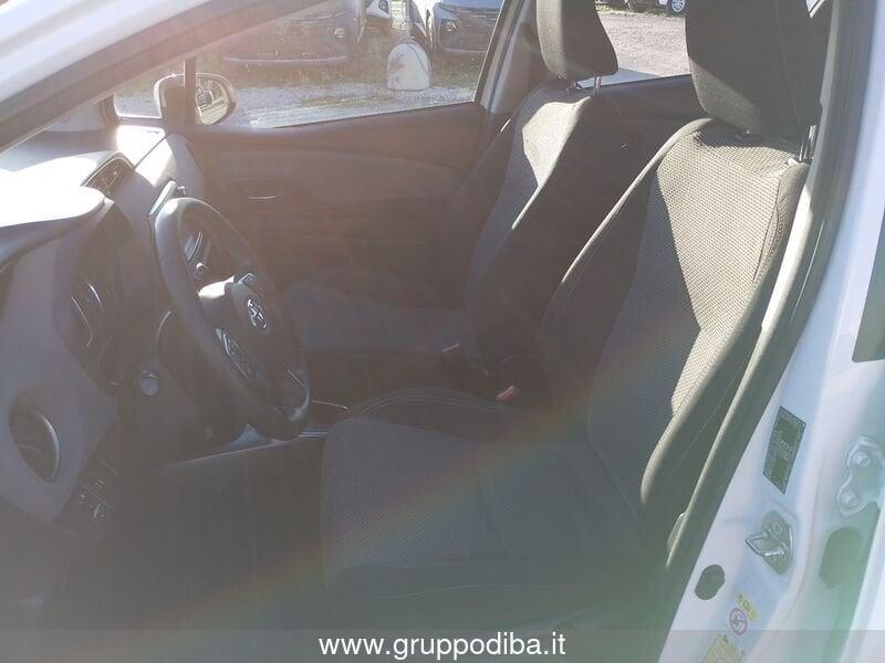 Toyota Yaris III 2015 Benzina 5p 1.5h Active my16