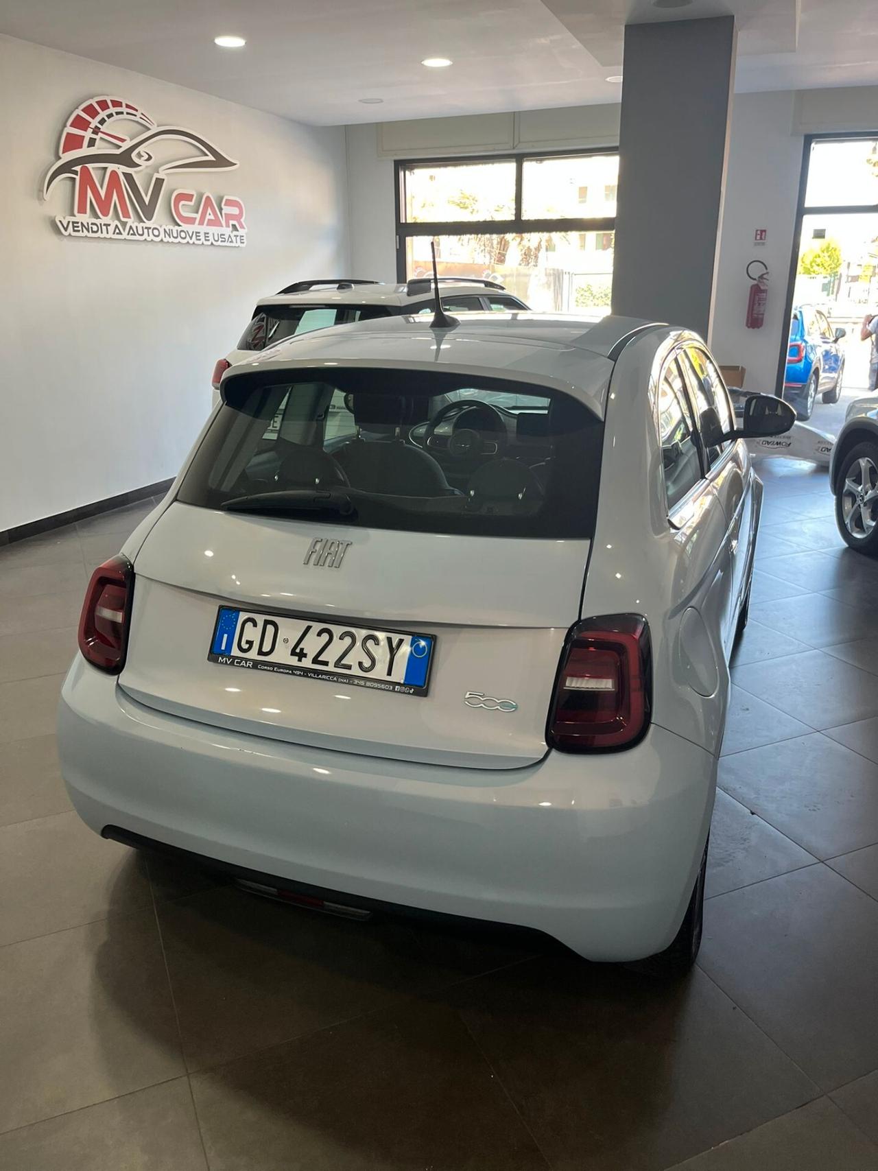 Fiat 500 500e Berlina 42 kWh Passion