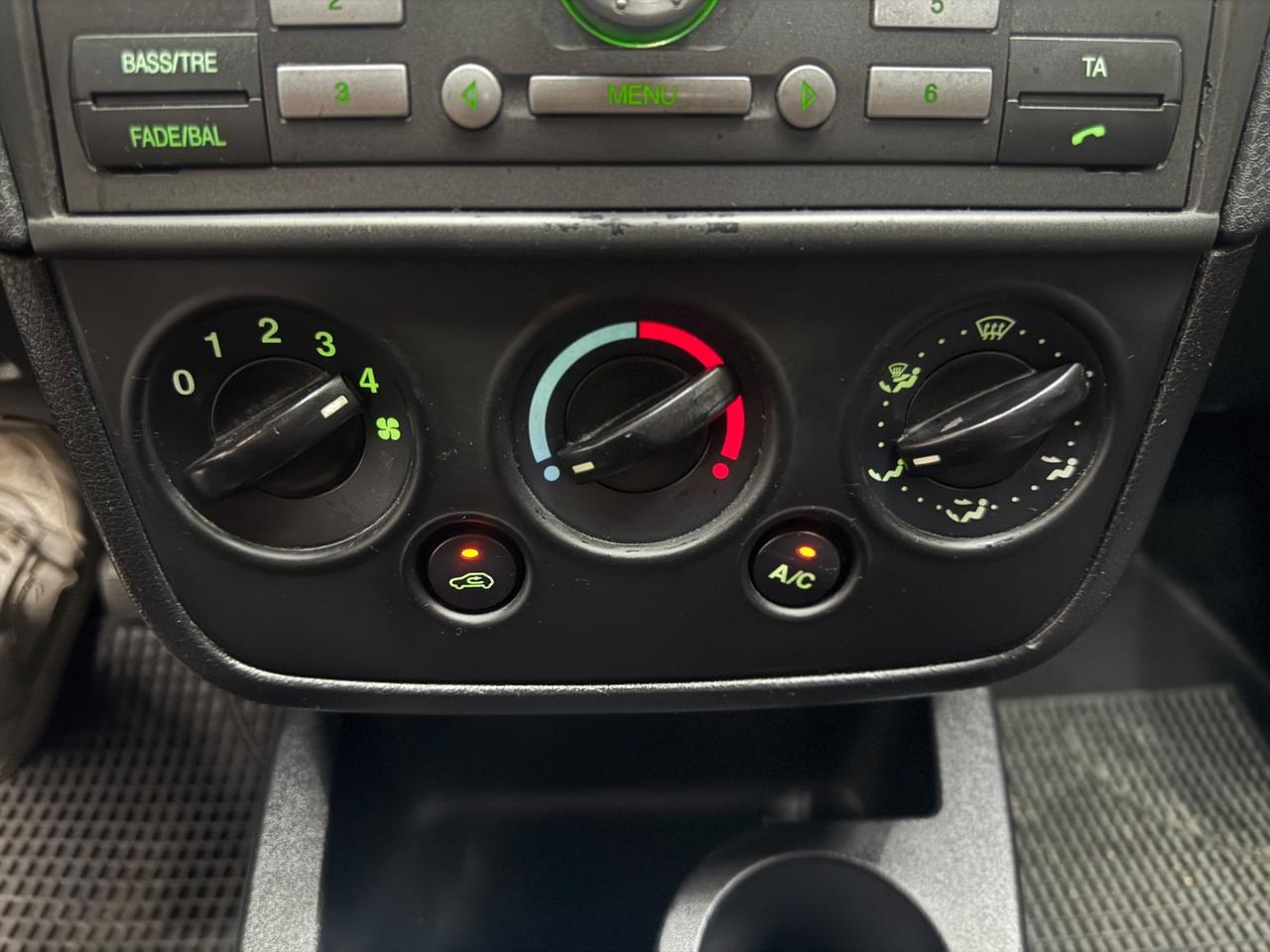 Ford Fiesta 1.2 Benzina 5P ADATTA NEOPATENTATI