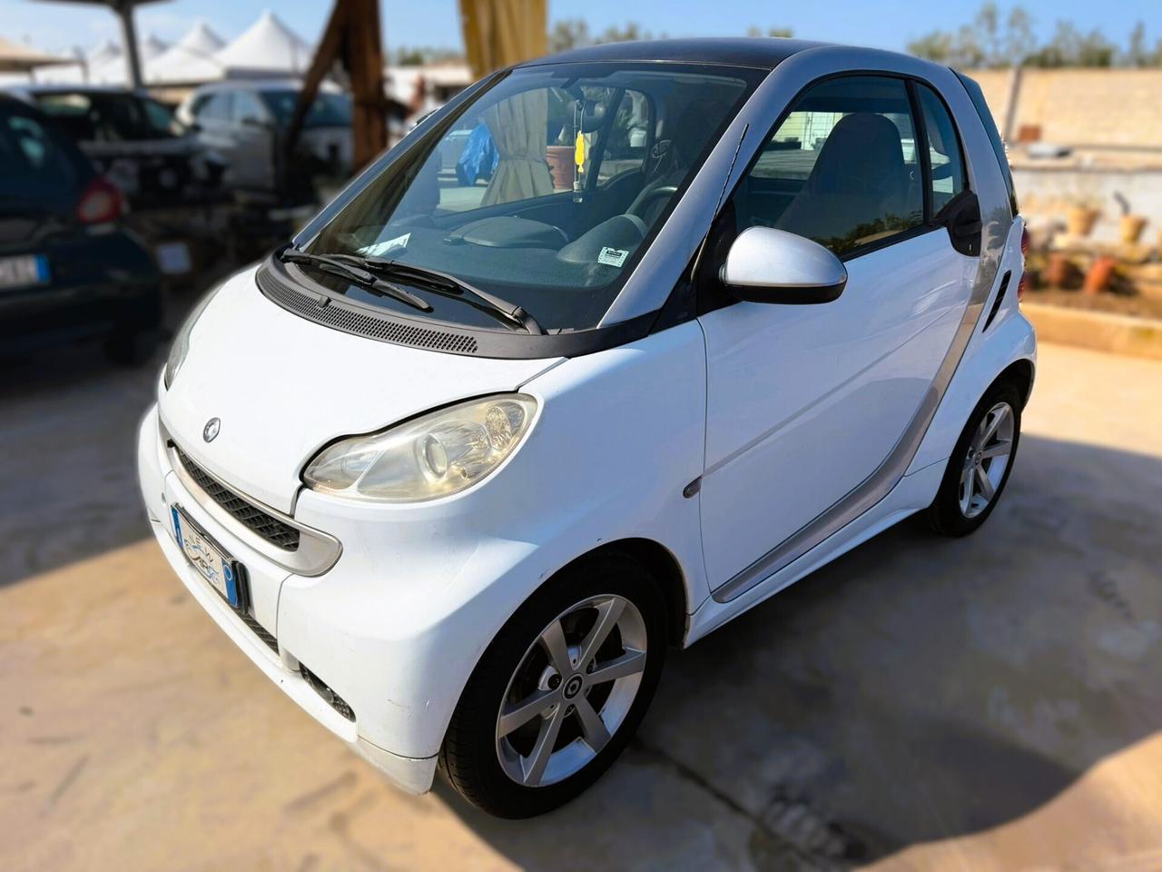Smart ForTwo 1000 62 kW coupé passion