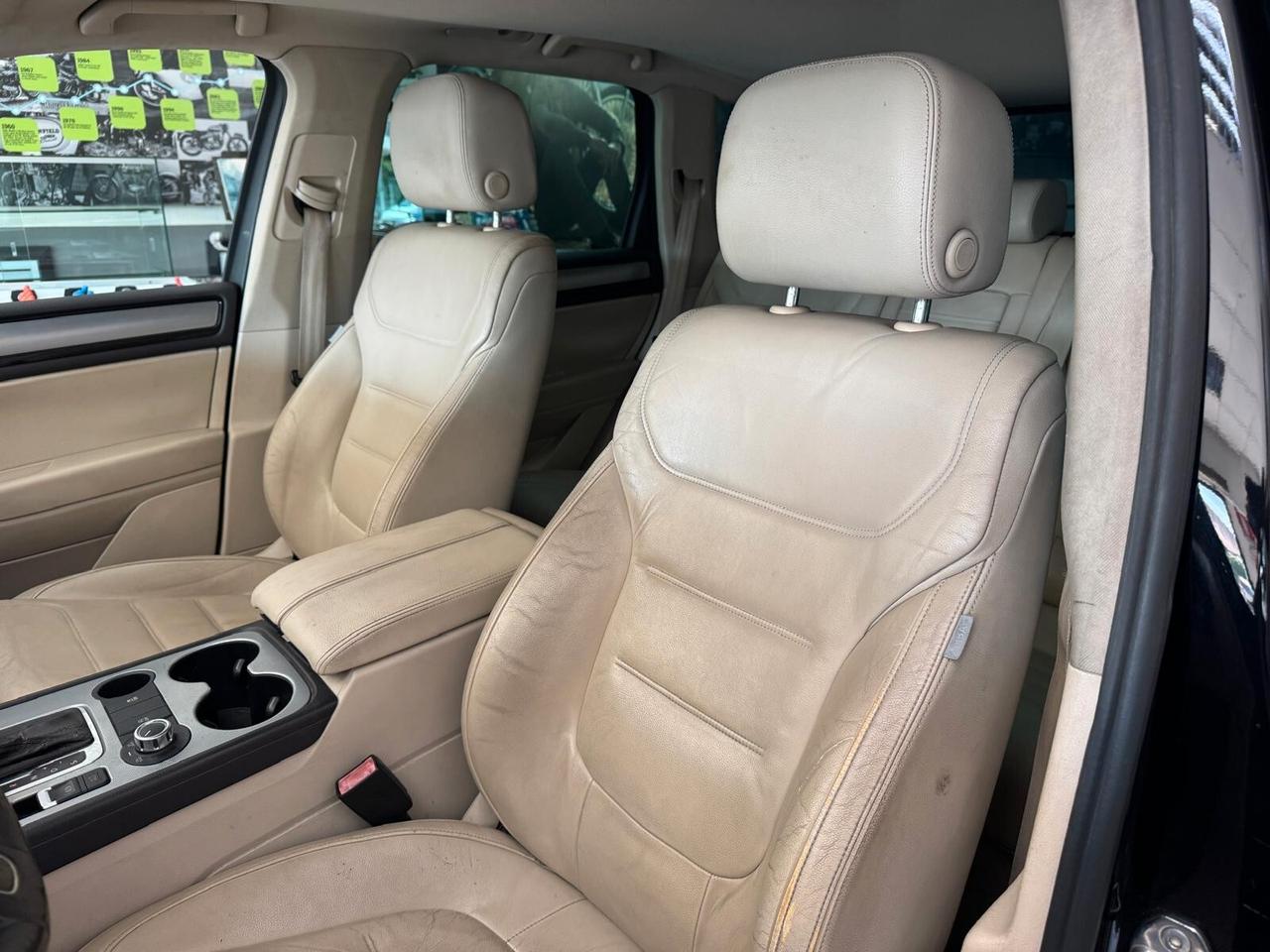 Volkswagen Touareg 3.0 TDI 245 CV tiptronic BlueMotion Techn. Executive