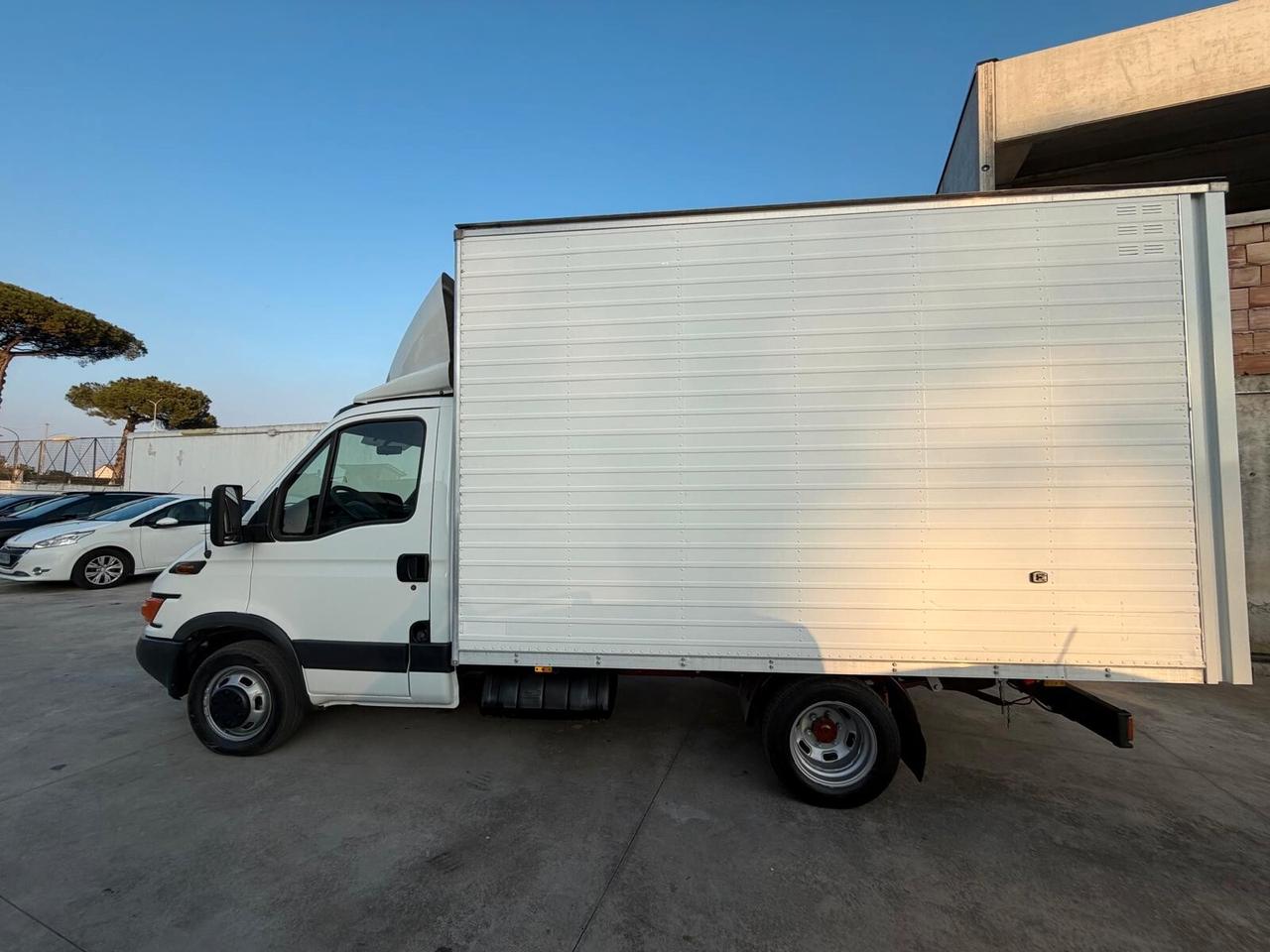 Iveco Daily 35C15 3.0 150cv