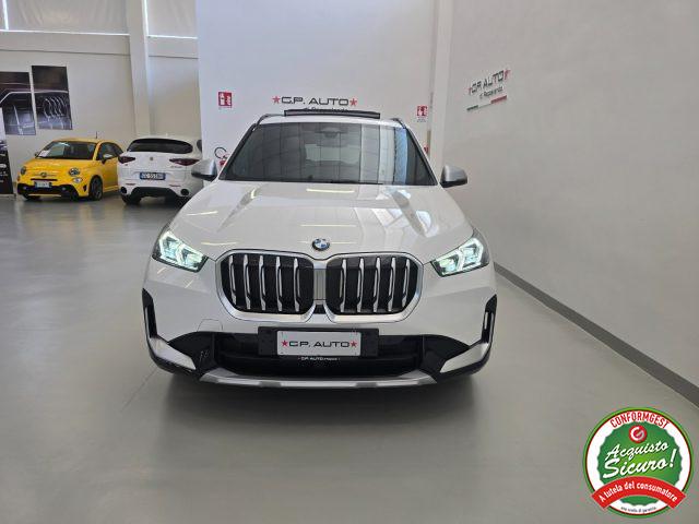 BMW X1 sDrive 18d xLine + Tetto