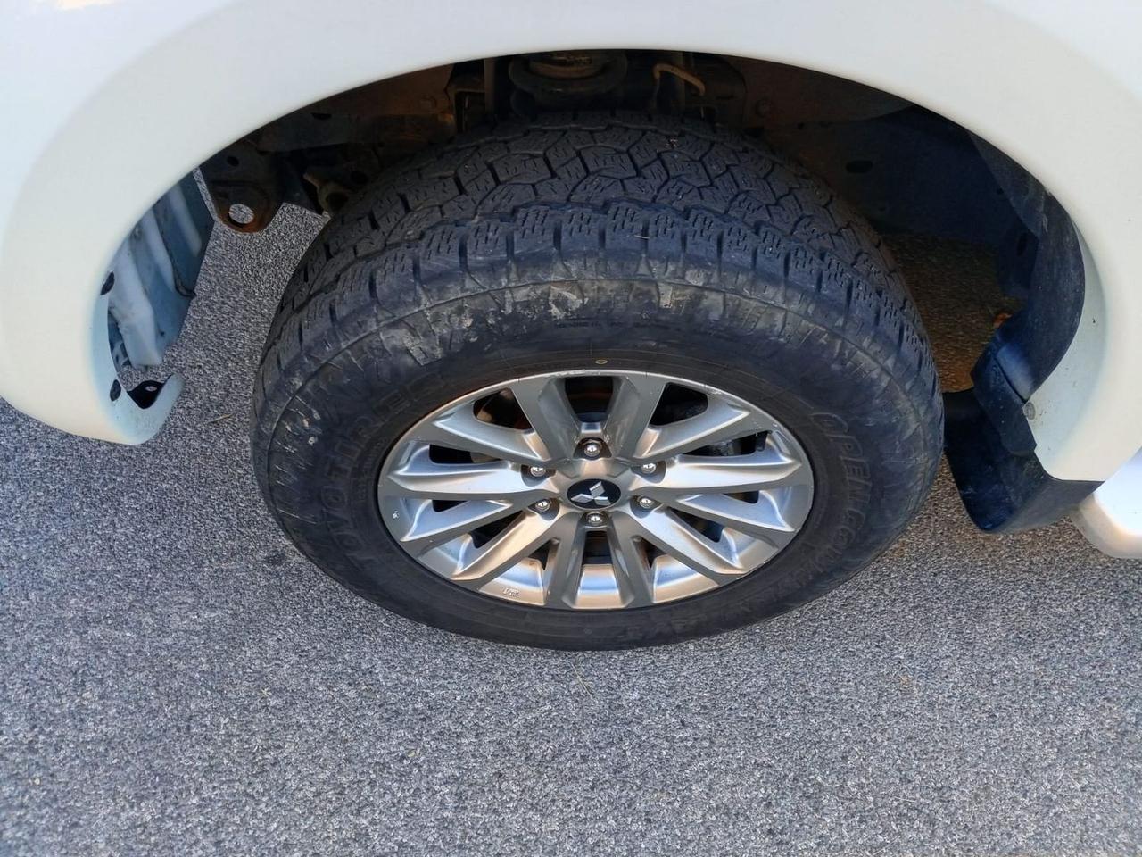 Mitsubishi L200 Intense 2.4 DI-D Clear Tec  #6323