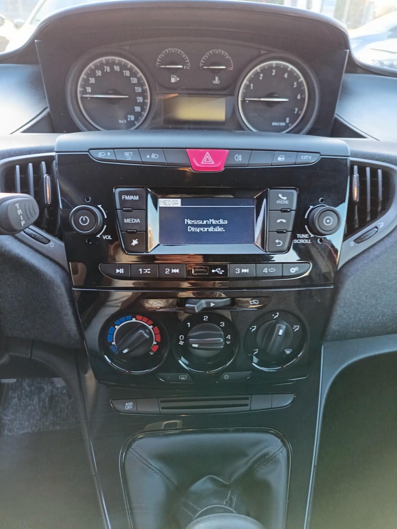 Lancia Ypsilon 1.2 69 CV 5 porte GPL S&S Elefantino Blu