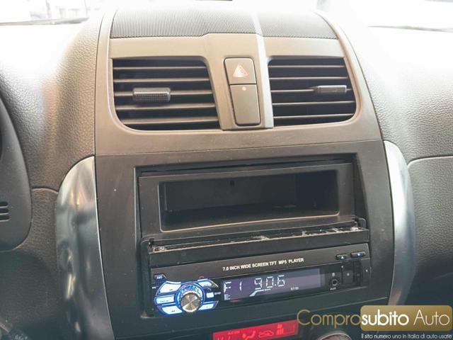 FIAT Sedici 2.0 MJT 16V DPF 4x2 Emotion