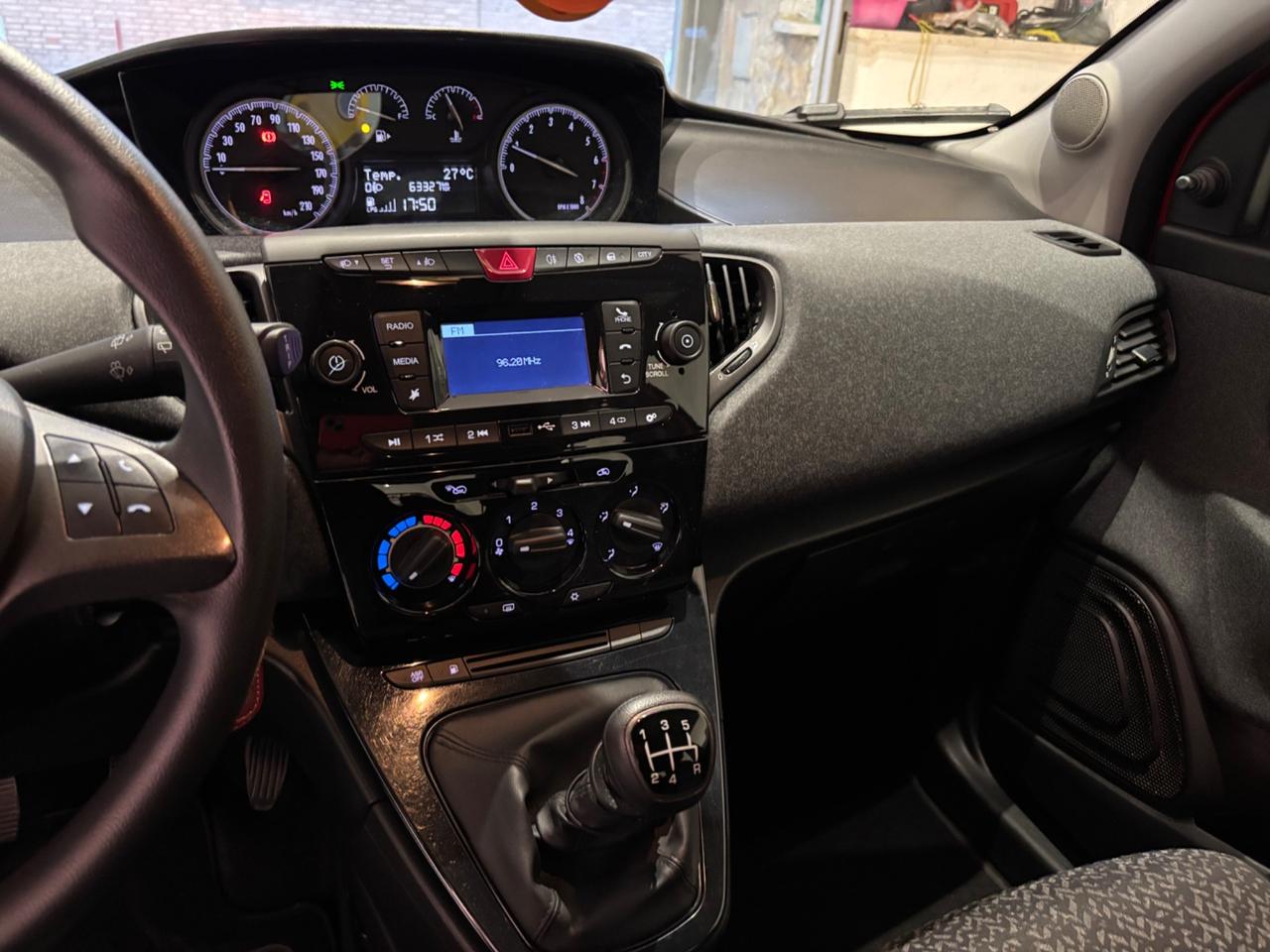 Lancia Ypsilon 1.2 69 CV 5 porte GPL