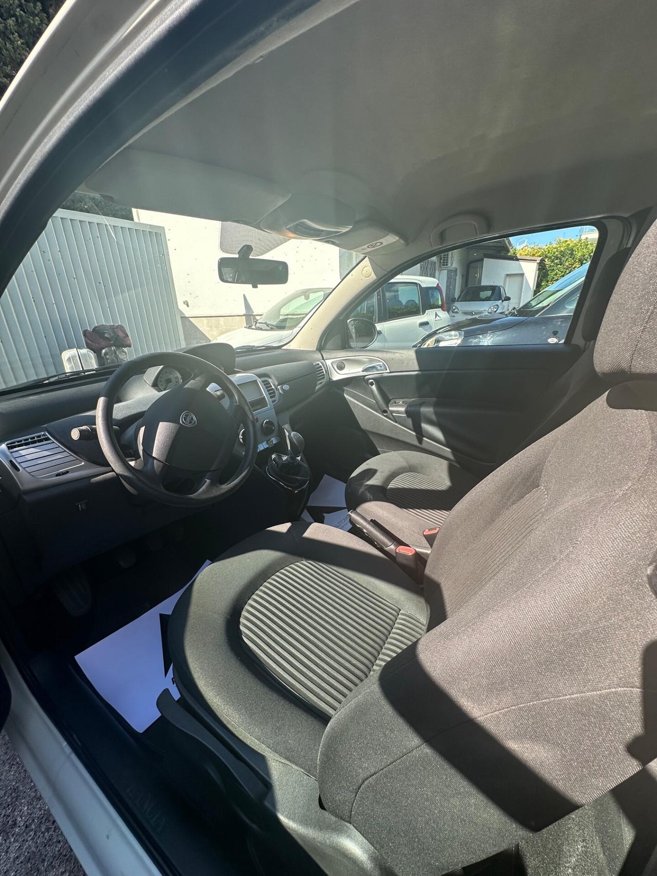 Lancia Ypsilon 1.4 E-Collection Ecochic GPL