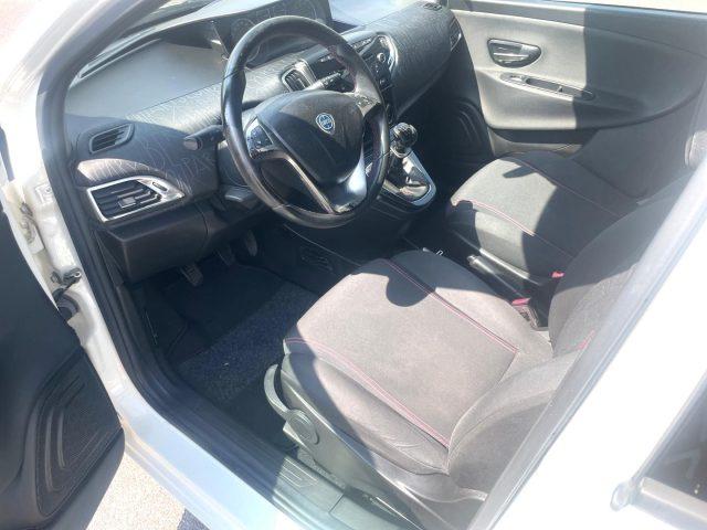 LANCIA Ypsilon 1.2 BENZ 69 CV 5 porte Silver