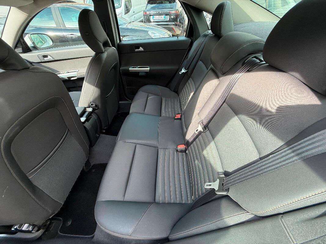 Volvo S40 VOLVO S40 2.0 Summum 145cv