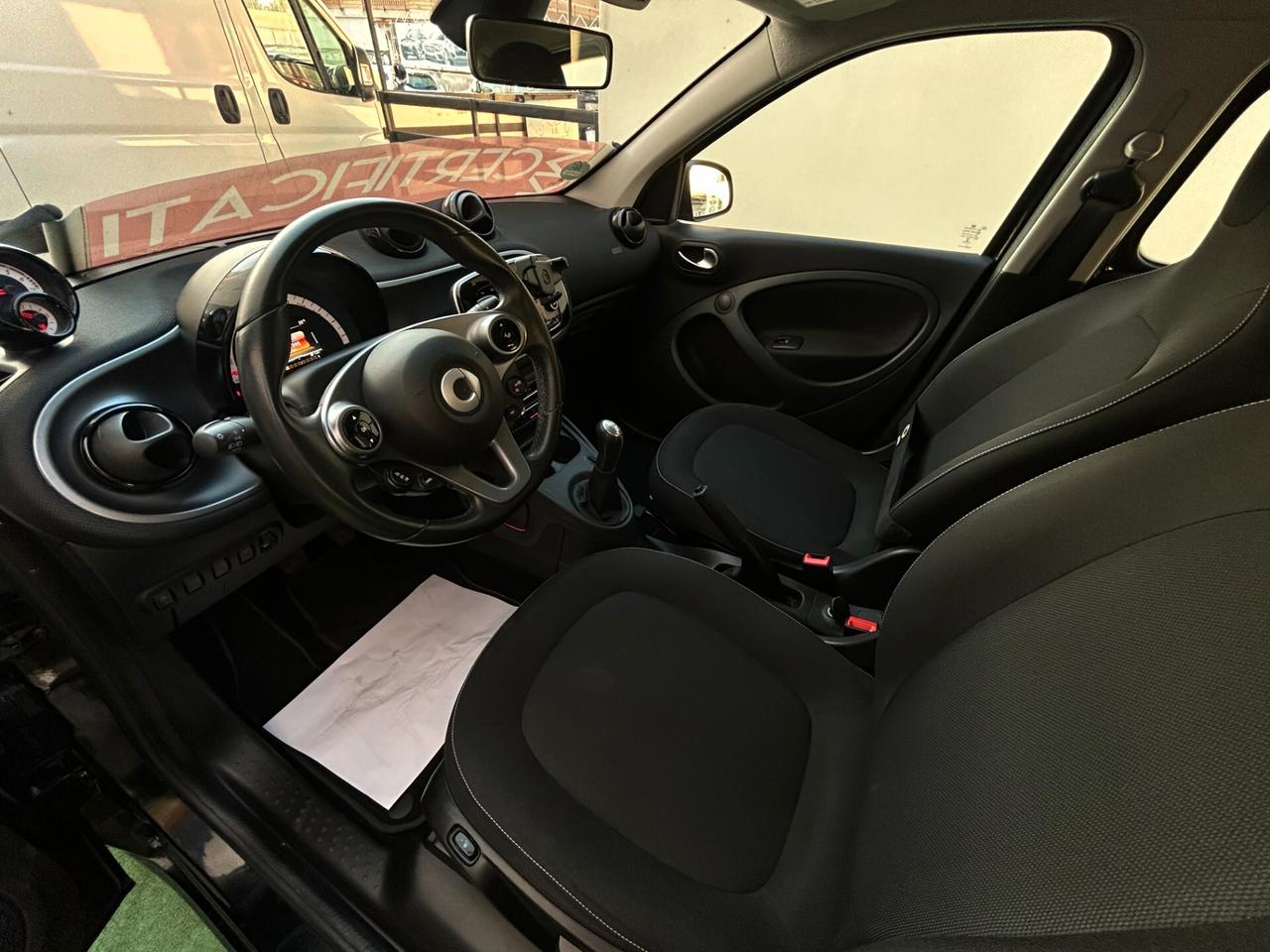 Smart ForFour 2018 70 1.0 Passion FULL LED LEGGI!