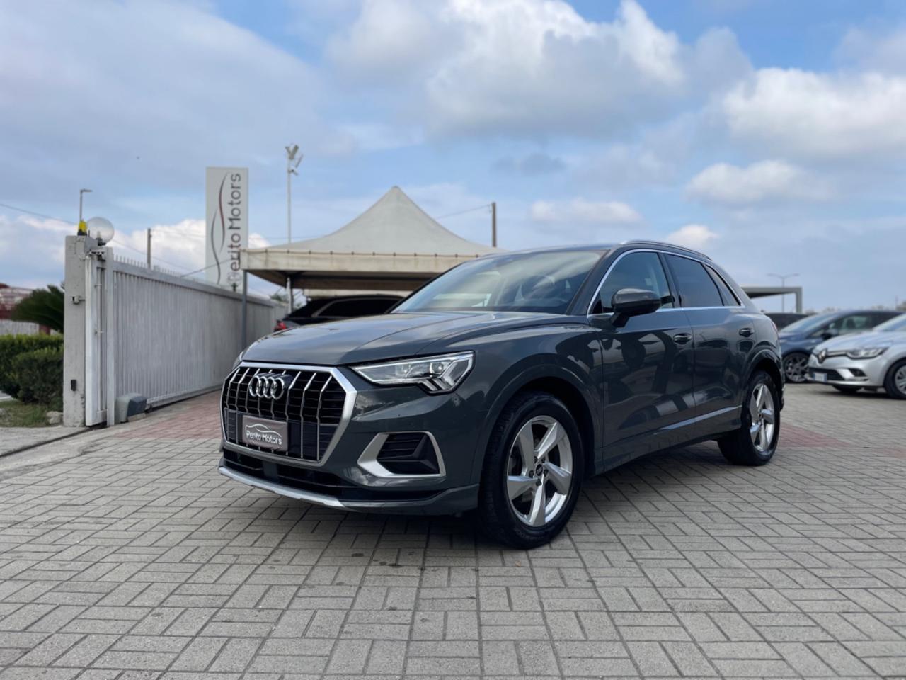 Audi Q3 35 TDI S tronic Business Advanced