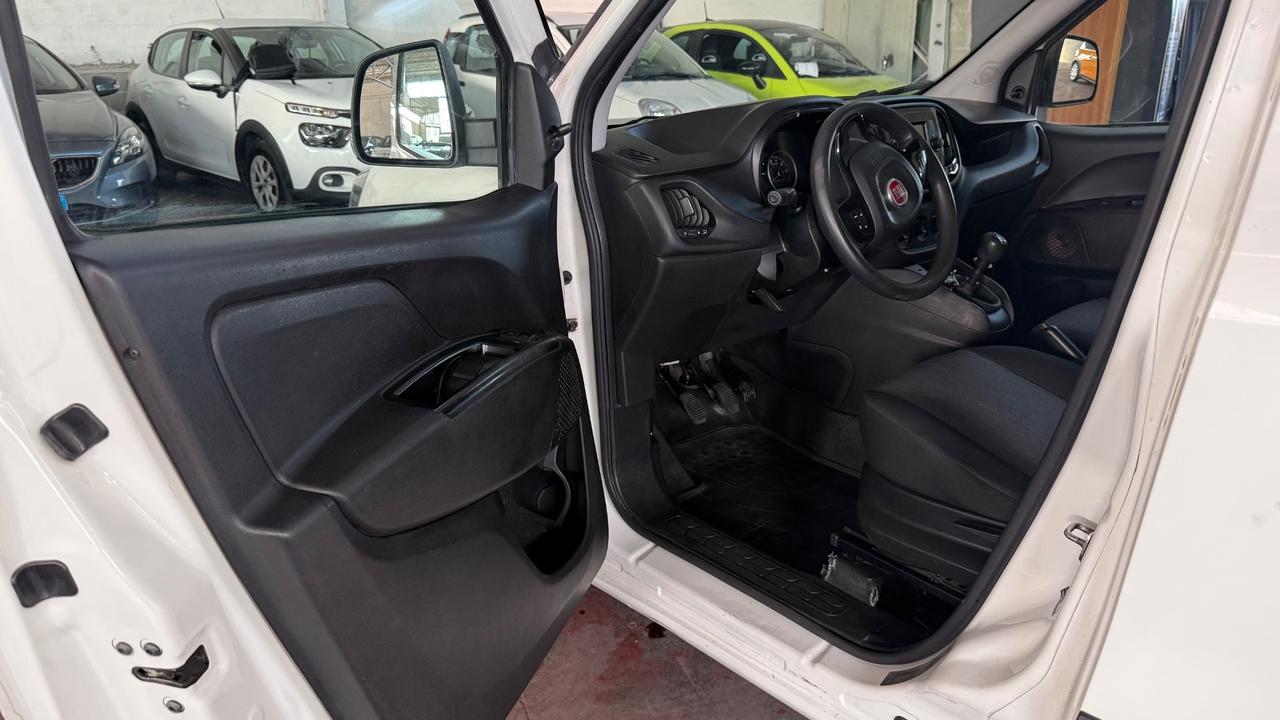 Fiat Doblo Doblò 1.4 T-Jet Natural Power PL-TN Cargo Maxi Lamierato SX