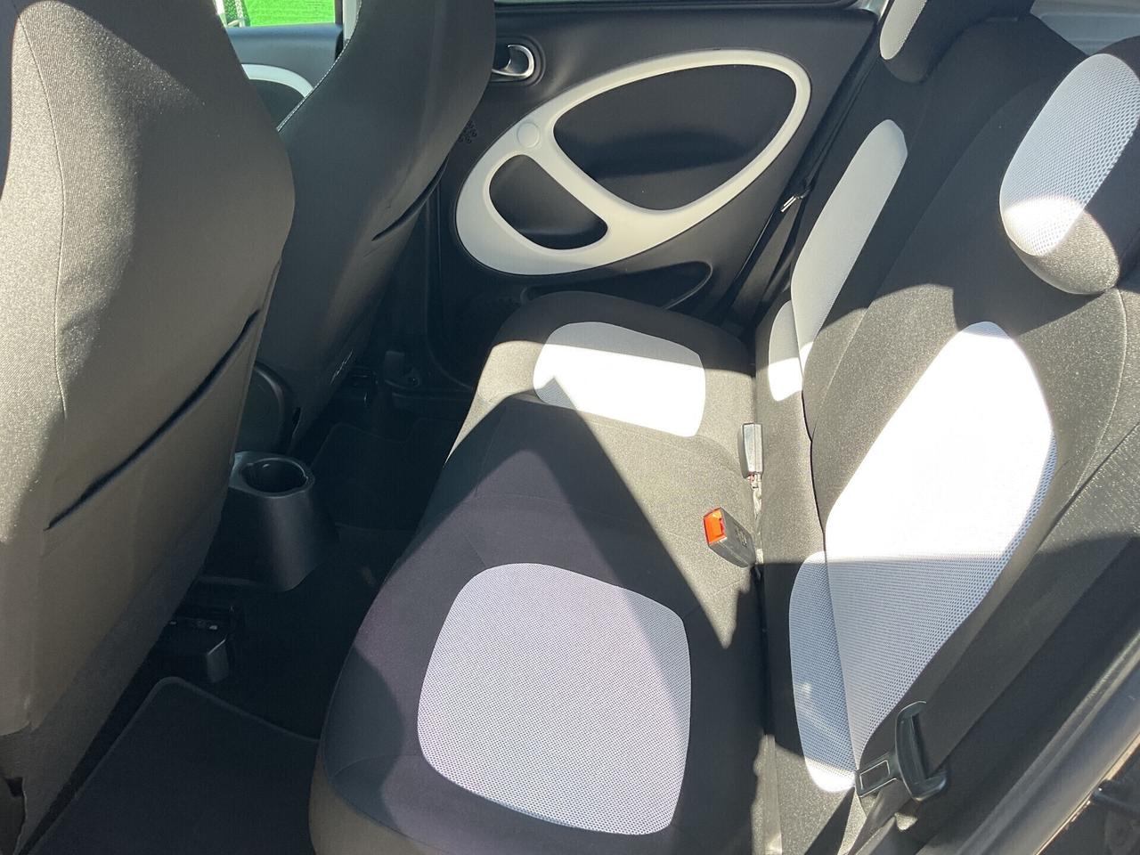 Smart ForFour 70 1.0 Passion