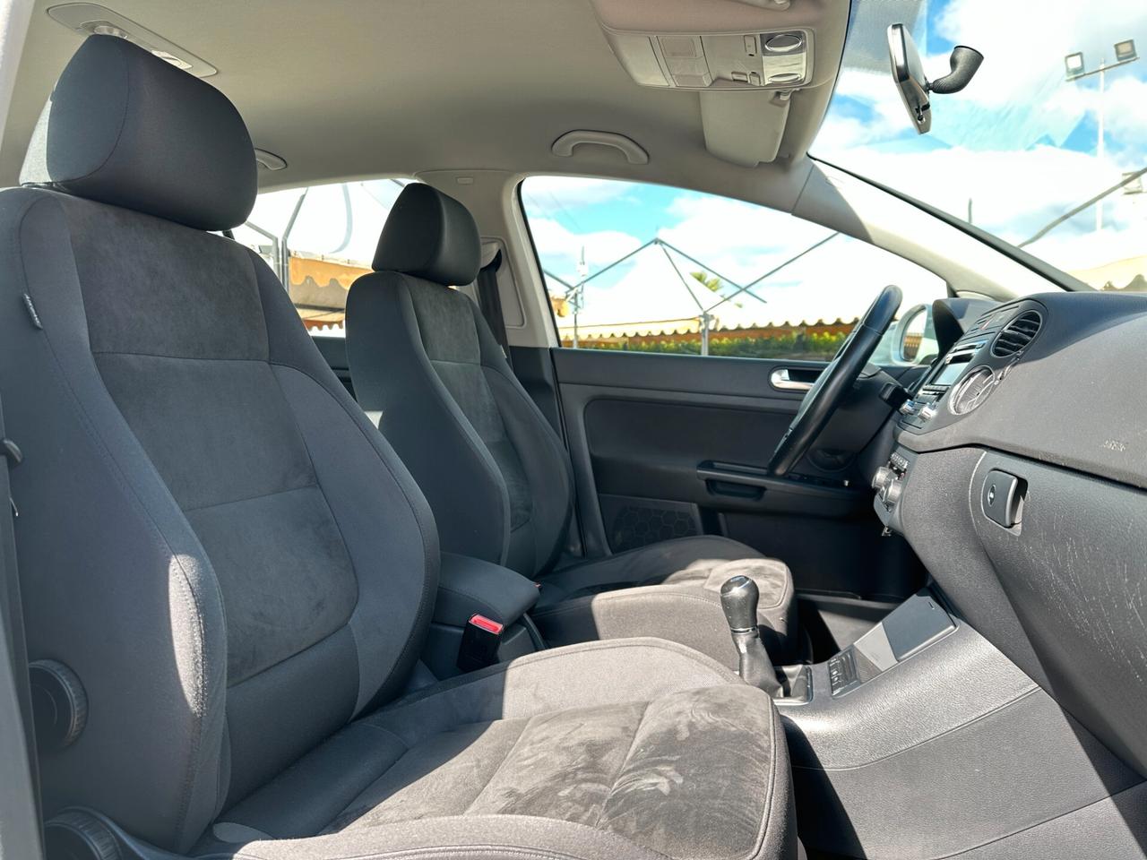 VOLKSWAGEN Golf Plus 1.6 TDI DPF Highline