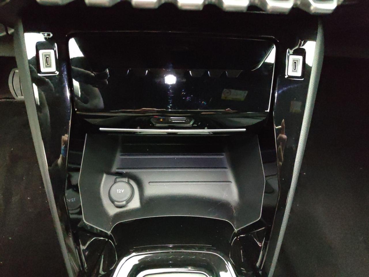 PEUGEOT 2008 II 2020 1.2 PURETECH 130CV ALLURE EAT8