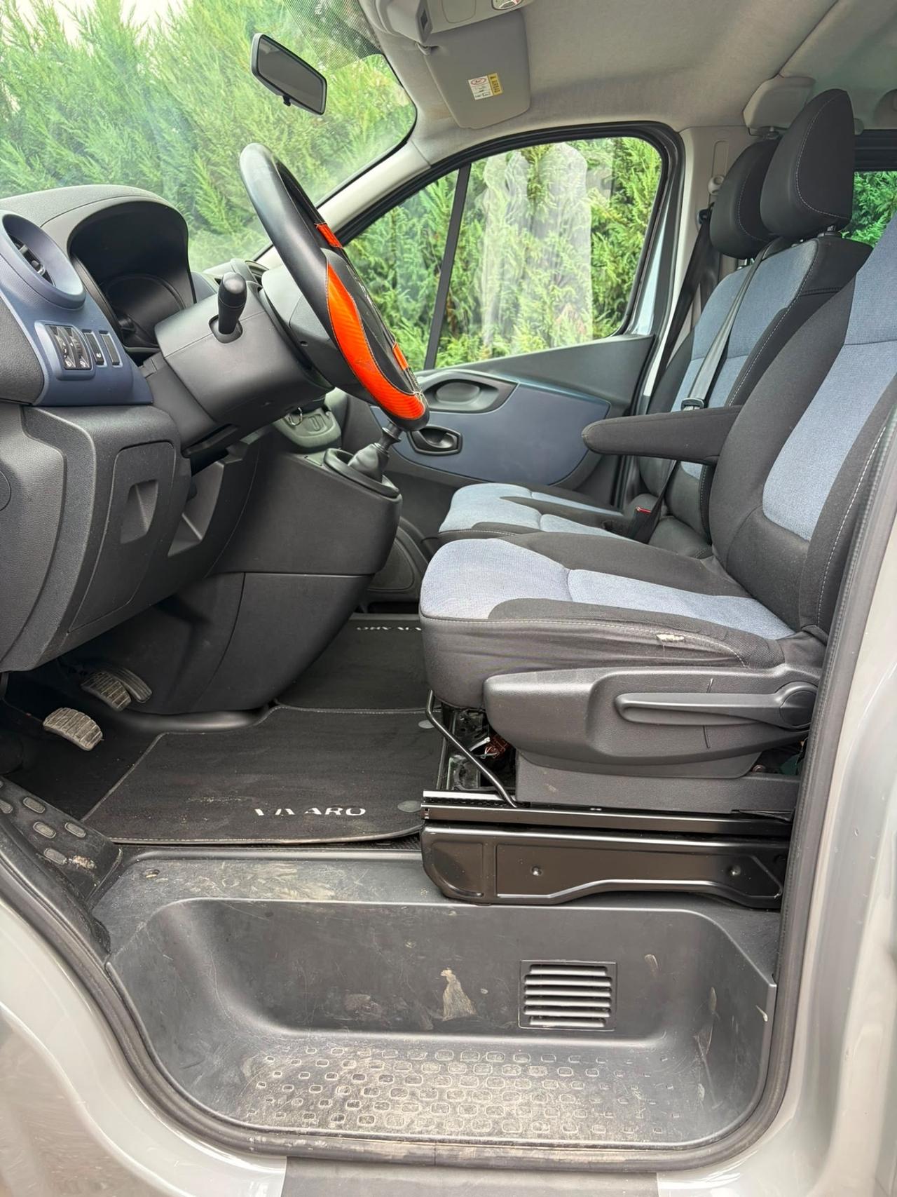 Opel Vivaro 29 1.6 BiTurbo S&S EcoFLEX PL-TN Combi Sport