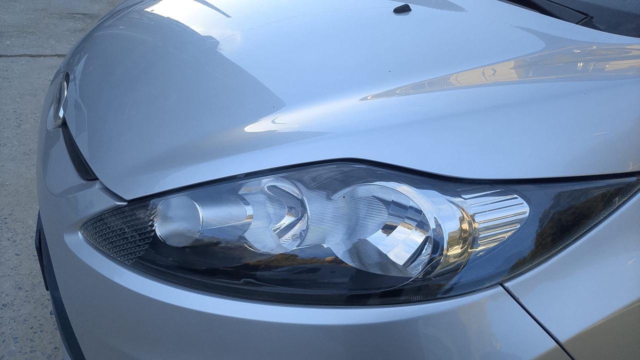 Ford Fiesta 1.4 16V 5p. Bz.- GPL Titanium Bs. 2012