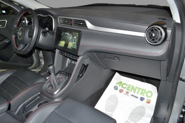 MG ZS - 1.0T 6MT LUXURY