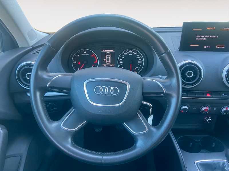 AUDI A3 Sportback 1.6 tdi Attraction