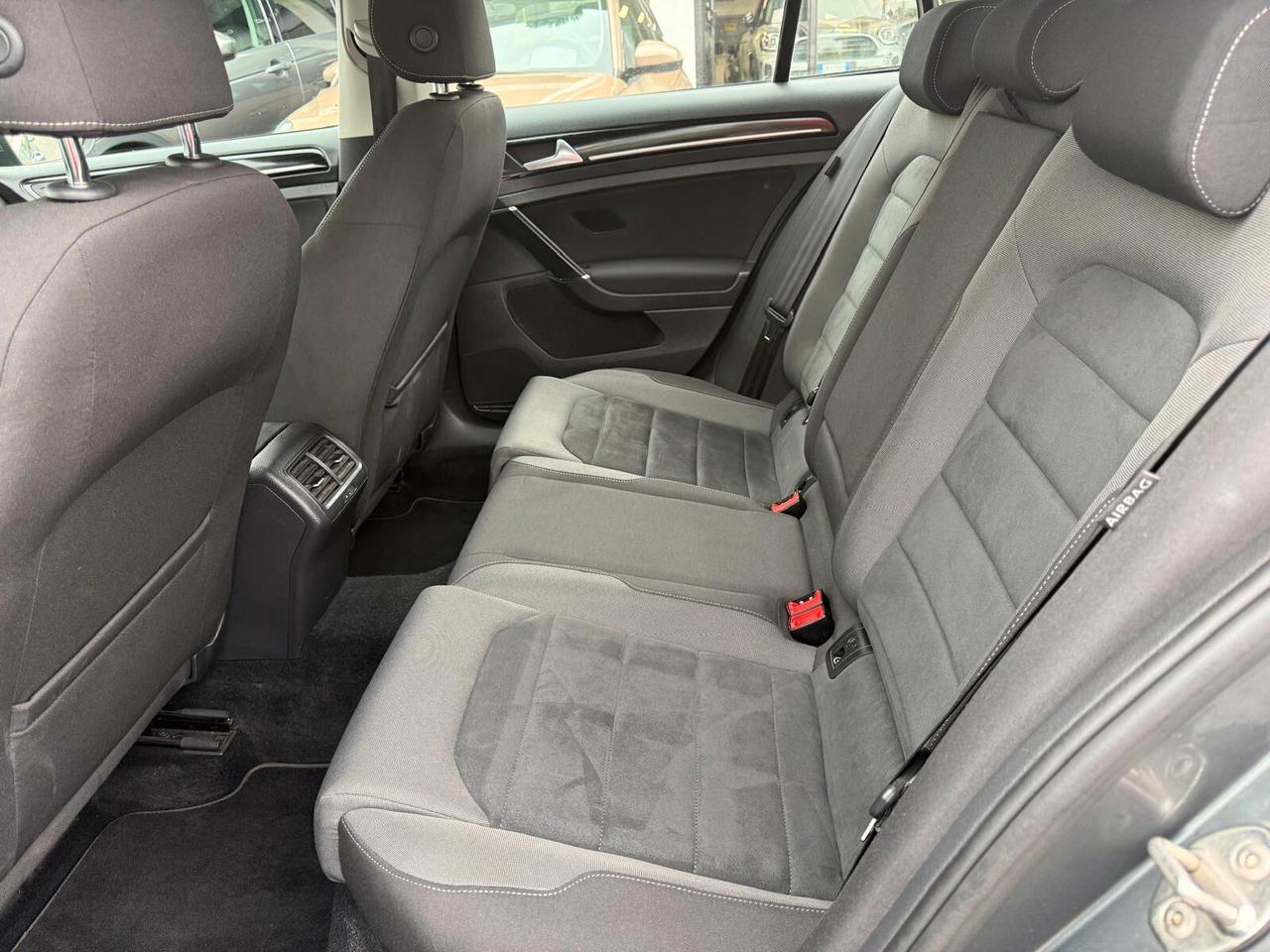 Volkswagen Golf 5p 1.4 tsi Business 125cv *VIRTUAL COCKPIT* *TETTO*