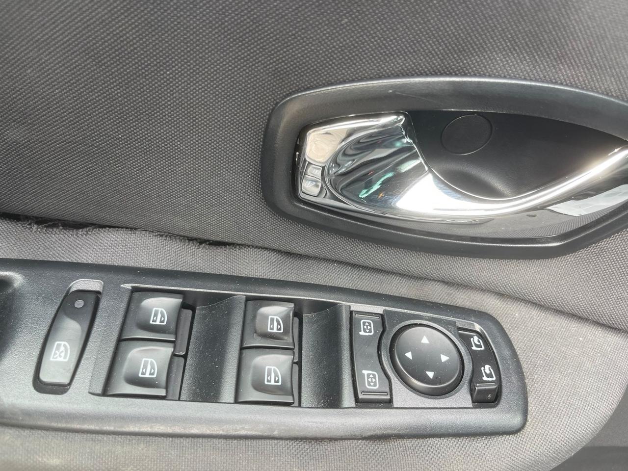 Renault Scénic XMod 1.5 dCi 110CV 7 POSTI CAMBIO AUTOMATICO