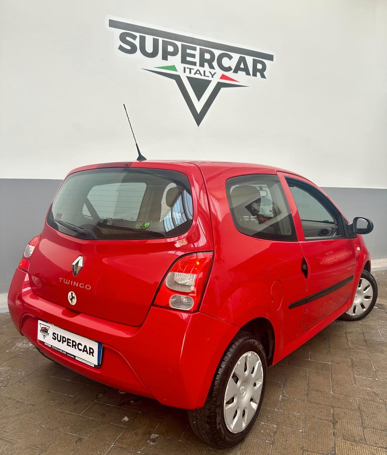 Renault Twingo 1.2 Benz, Euro 4, guidabile da neopat, buoni condi