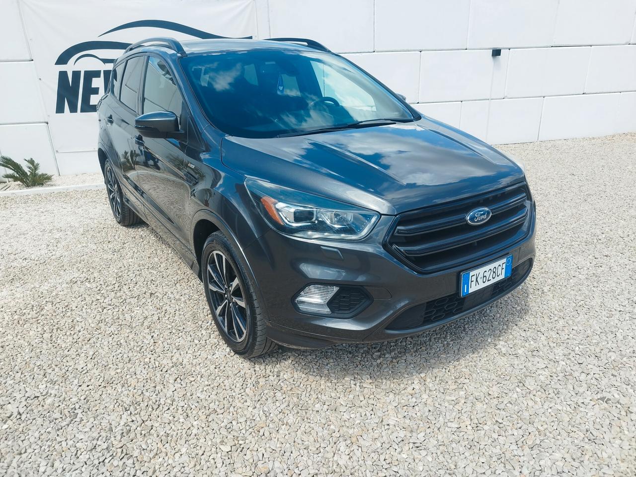 Ford Kuga 1.5 TDCI 120 CV S&S 2WD ST-Line