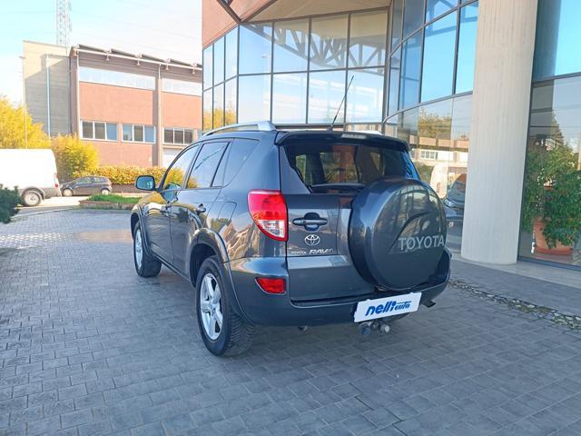 TOYOTA RAV 4 MY23 RAV4 2.2 D-4D 177 CV Luxury