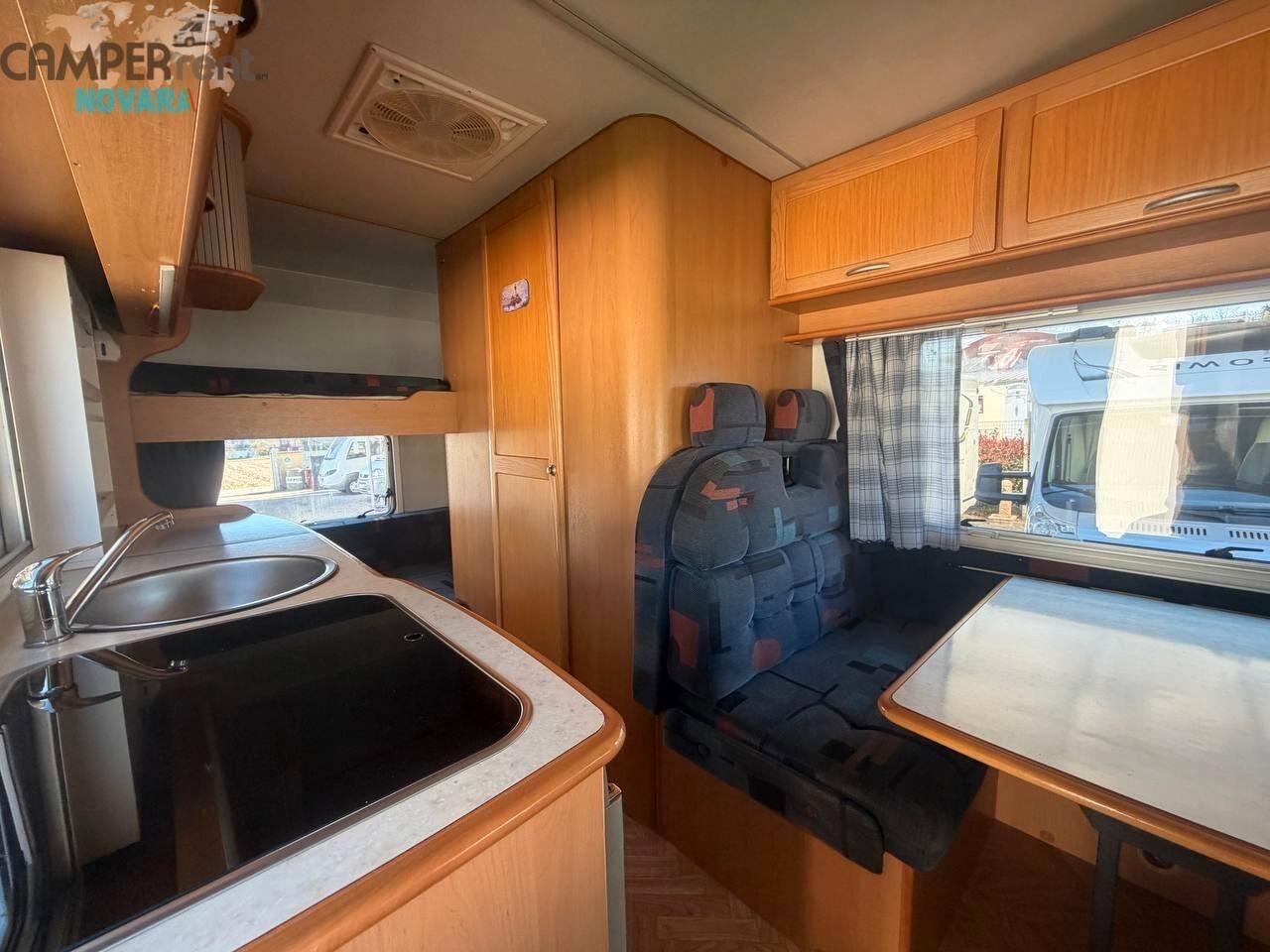 MC LOUIS GLEN 461 - Mansardato letti a castello in coda e maxi garage