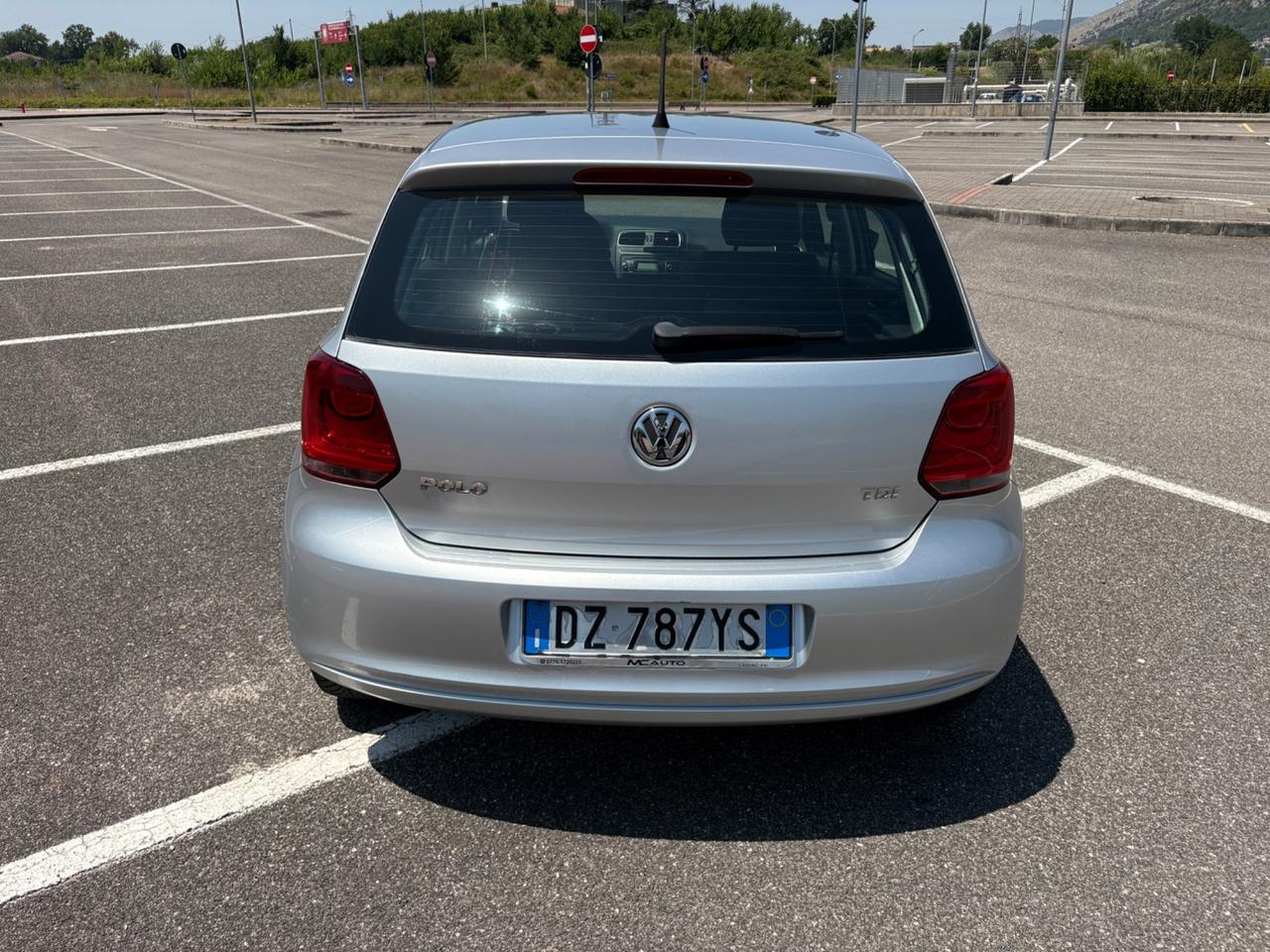 Volkswagen Polo 1.6 TDI 75CV” Highline”2010