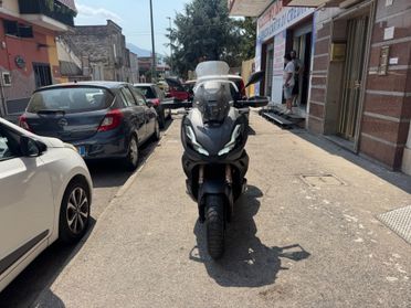 Honda ADV 350 Sport